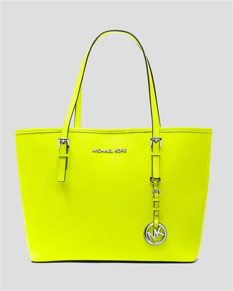 neon gelbe tasche michael kors|michael kors usa.